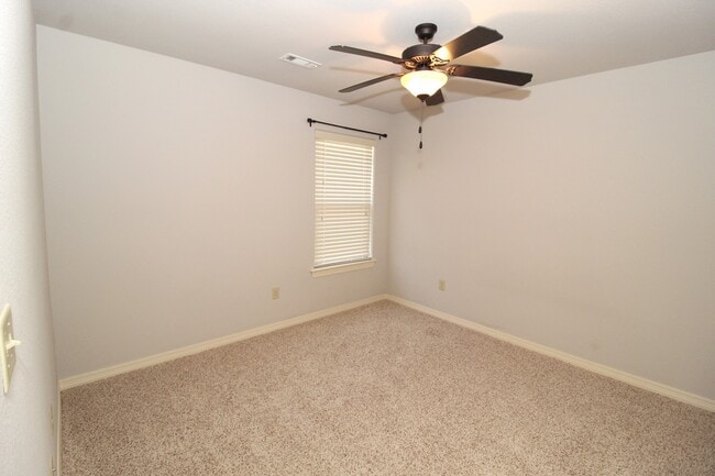 Building Photo - 3038 W Verona Ln