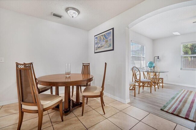 Building Photo - 5738 Antilles Dr
