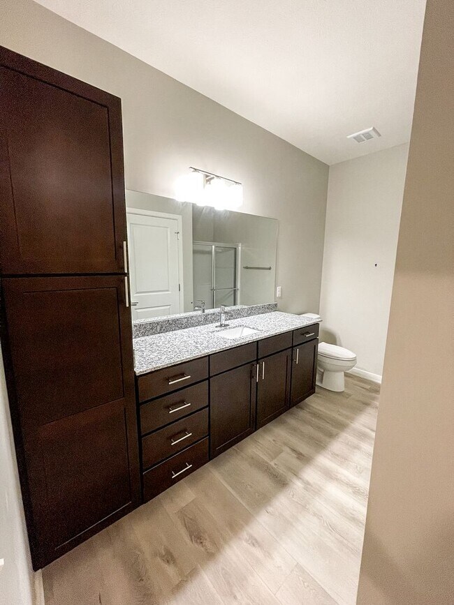 Building Photo - Horizon Ridge