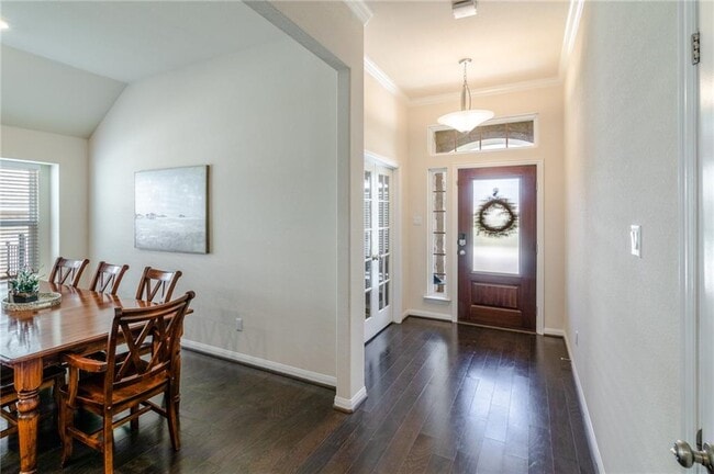 Building Photo - 219 Prato Pl