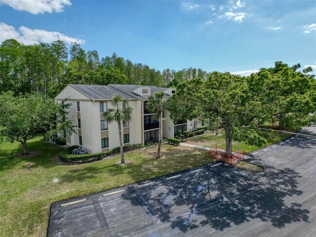 Building Photo - 3188 Lake Pine Way S
