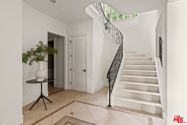 Building Photo - 3697 Benedict Canyon Ln