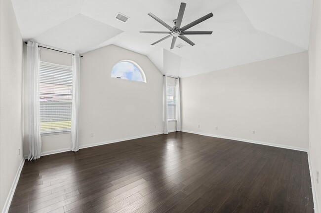 Building Photo - 21231 Rush Hollow Ct