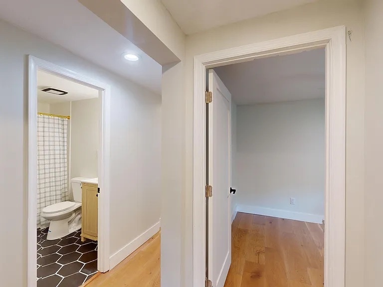 Building Photo - 107 Hickory Rd