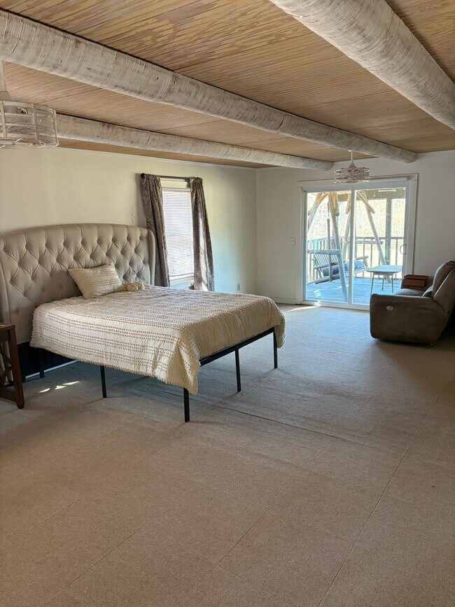 Building Photo - 1736 Harmony Grove Church Rd