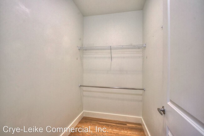 Building Photo - 2 br, 2 bath House - 1205 Paris Ave #204