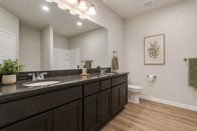 Building Photo - ? Your Next Home Is Waiting ?