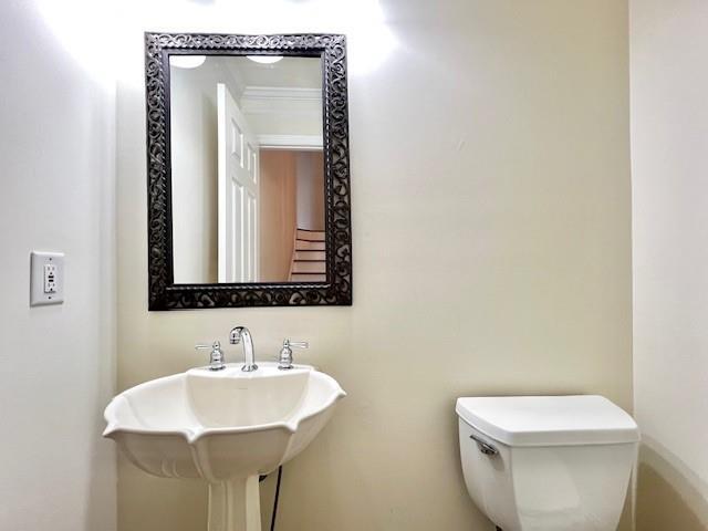 Building Photo - 3195 Jones Bridge Rd