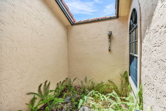 Building Photo - 12382 Pleasant Green Way