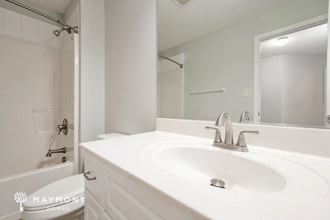 Building Photo - Stunning two story home in Evans, GA!