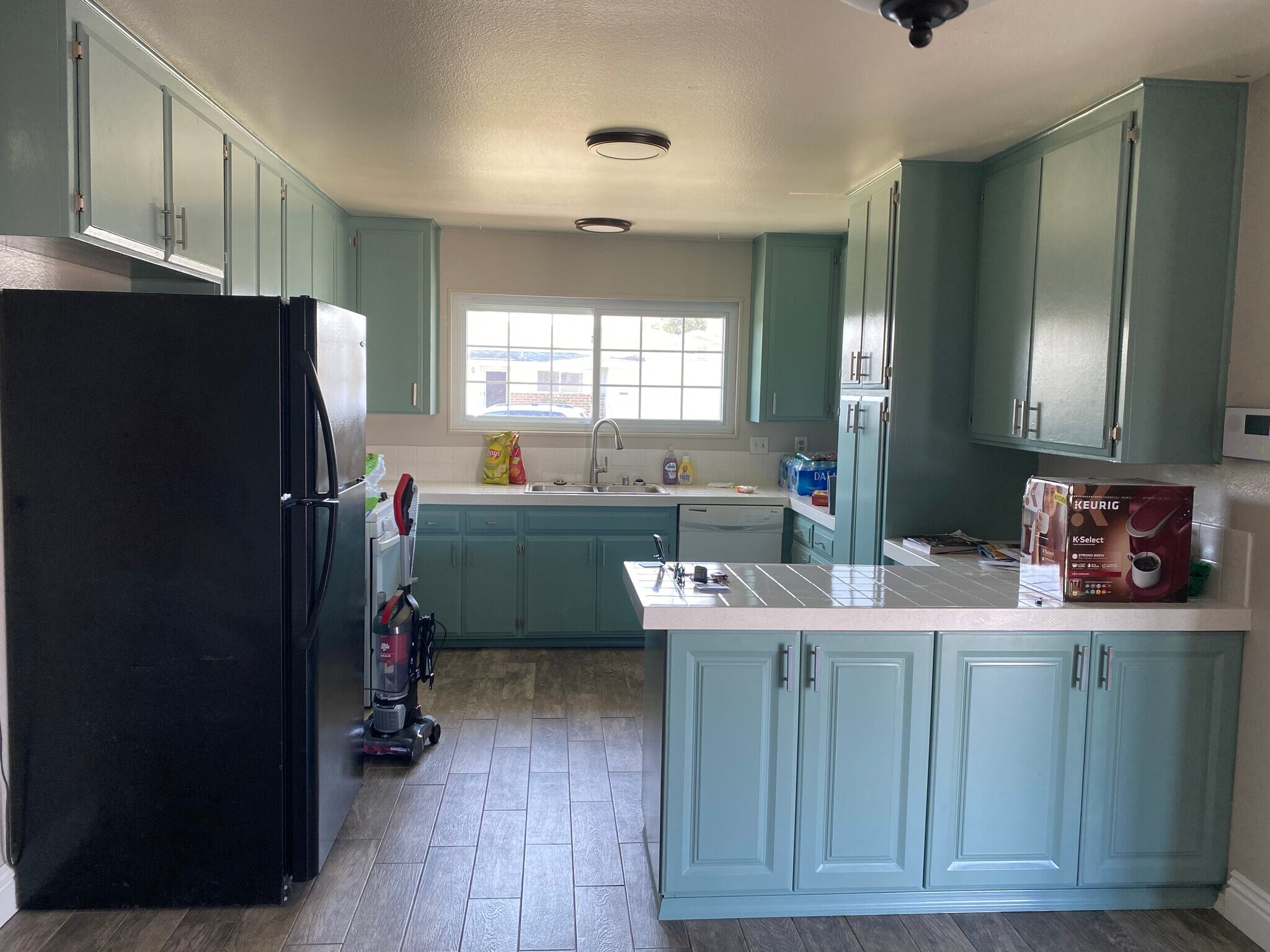 Building Photo - 1630 Ionian St