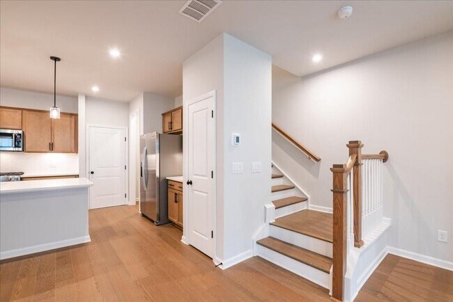 Building Photo - 5769 Tillman Way