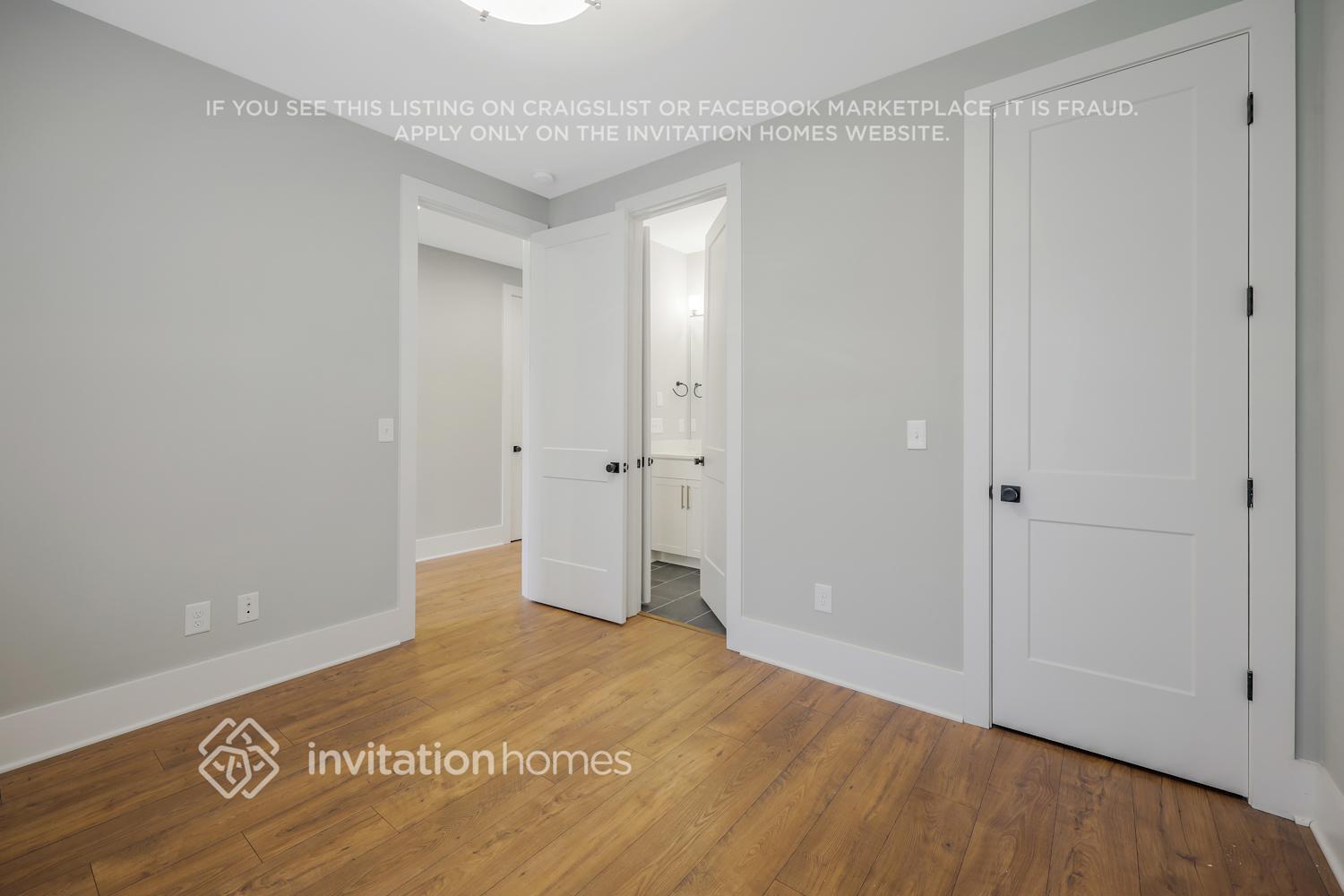 Building Photo - 647 Vernon Ave