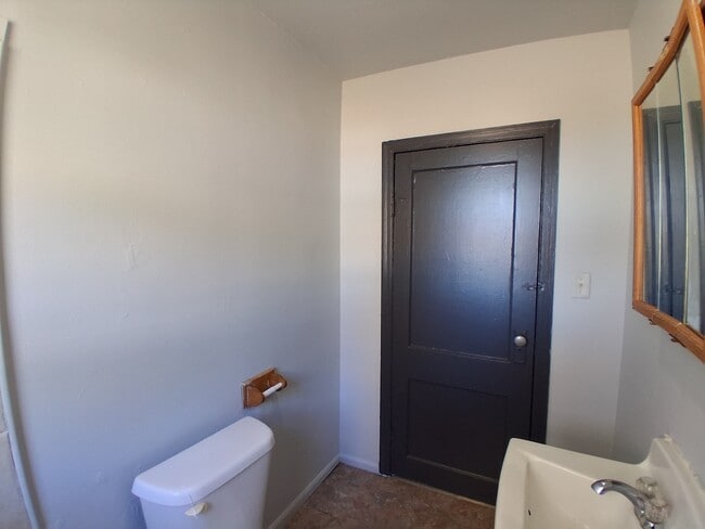 Building Photo - 127 Minnesota-