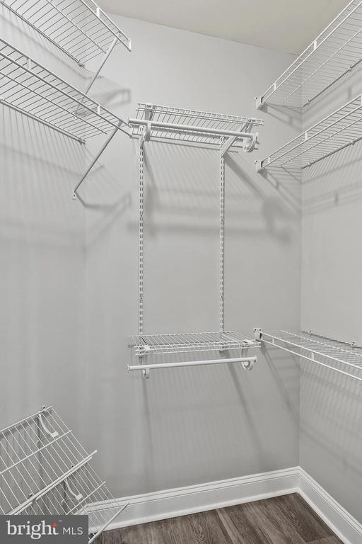 Building Photo - 2115 Ganton Green