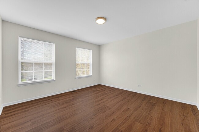 Building Photo - 1998 Conway Ln