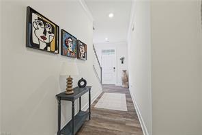 Building Photo - Executive Luxury Living at Colonial Heritage
