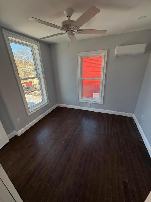 Building Photo - 202 Carlisle St