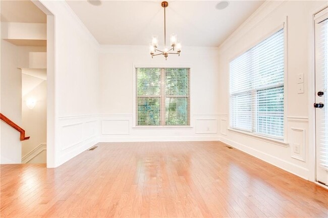 Building Photo - 3304 Ferncliff Ct