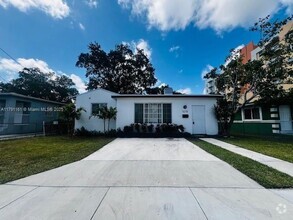 Building Photo - 1610 NW 53rd St
