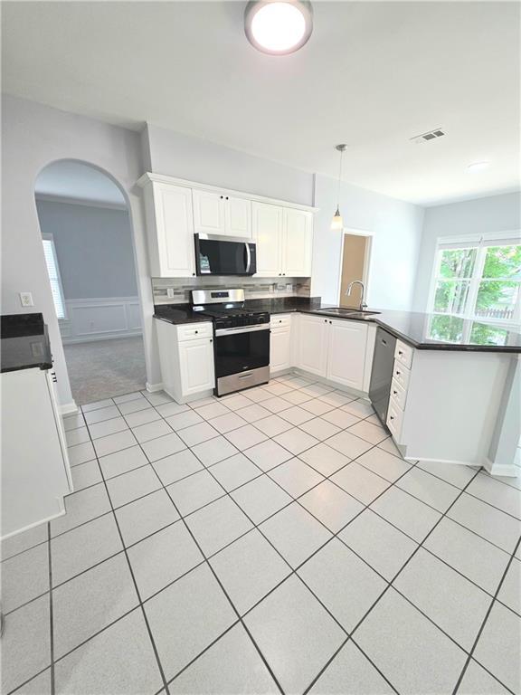 Building Photo - 1496 Brentwood Dr