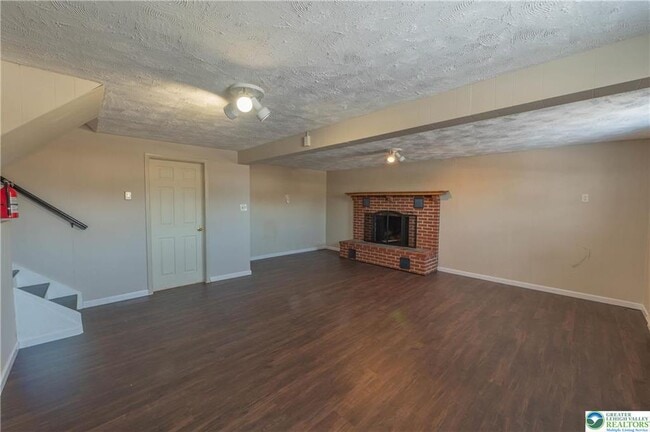 Building Photo - 1424 Grace St