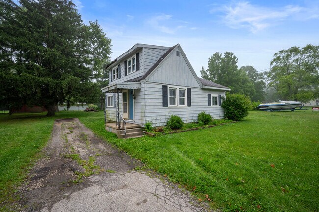 Building Photo - 2520 S Andrews Rd
