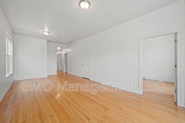 Building Photo - 4230 W Adams St