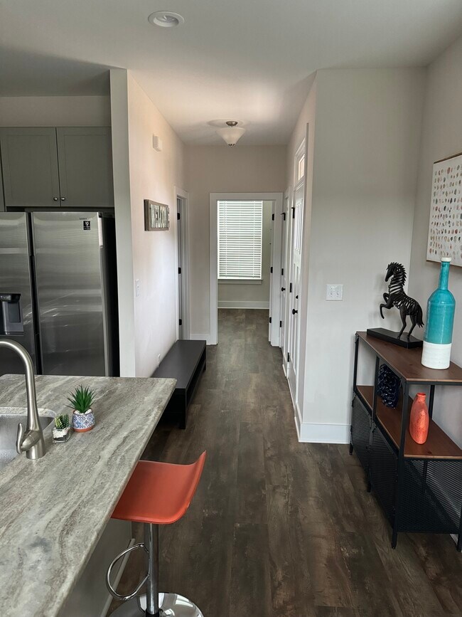 Building Photo - Mebane townhouse