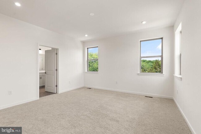 Building Photo - 6230 Folly Ln