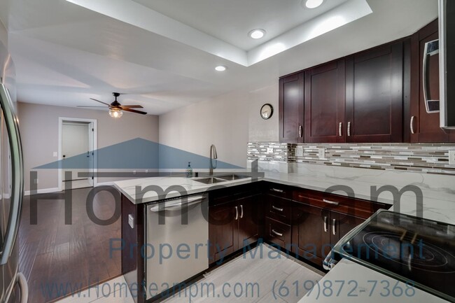 Building Photo - 3 BR/ 2.5 BA 1360 SQFT Otay Ranch / Chula ...