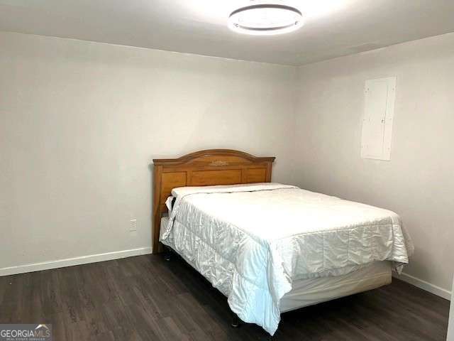 Building Photo - 5485 Mercedes Dr