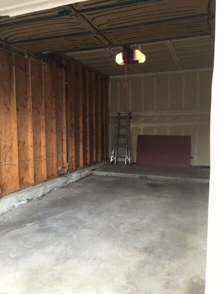 Building Photo - 18354 W 58th Pl