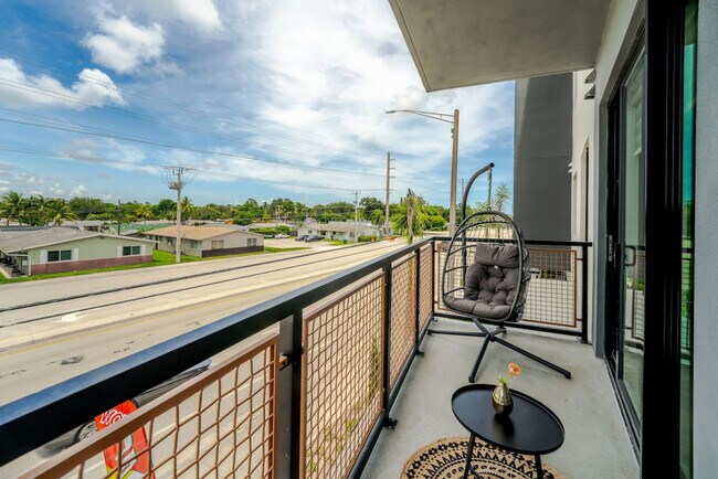 Building Photo - 2750 Griffin Rd