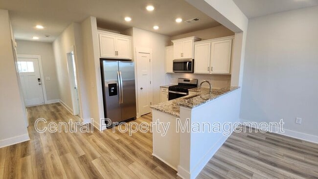 Building Photo - 143 Dalmatian Dr