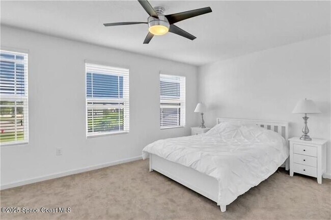 Building Photo - 610 22nd Ave