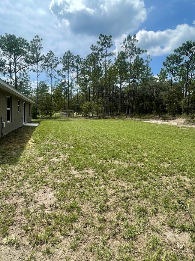 Building Photo - 22531 SW Nautilus Blvd