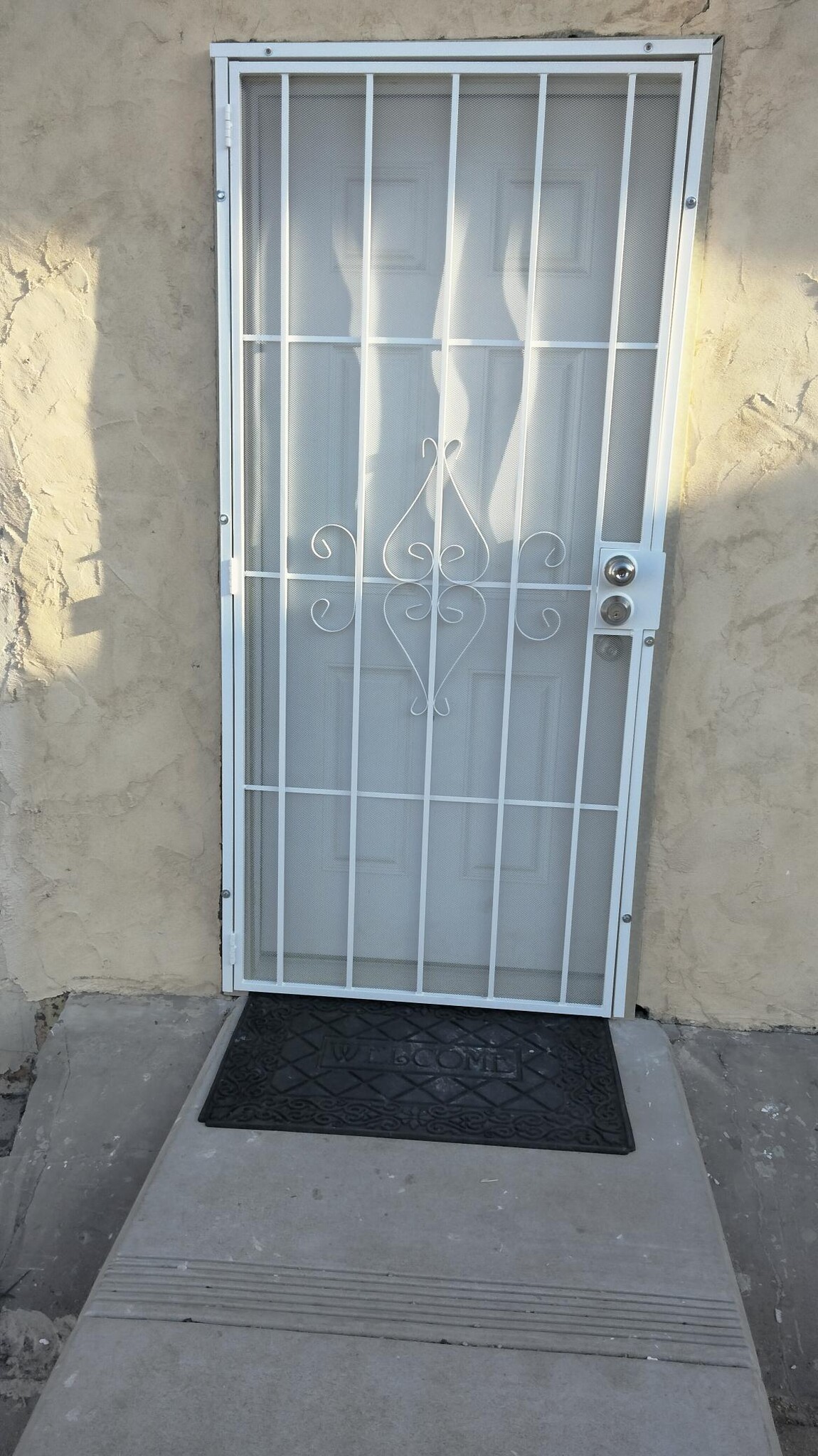 Building Photo - 3938 N Bonita St