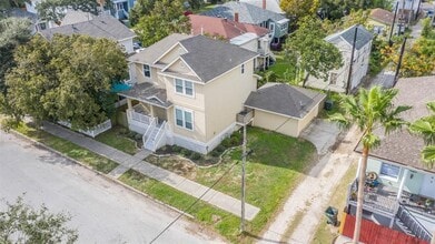 Building Photo - 1815 28th St