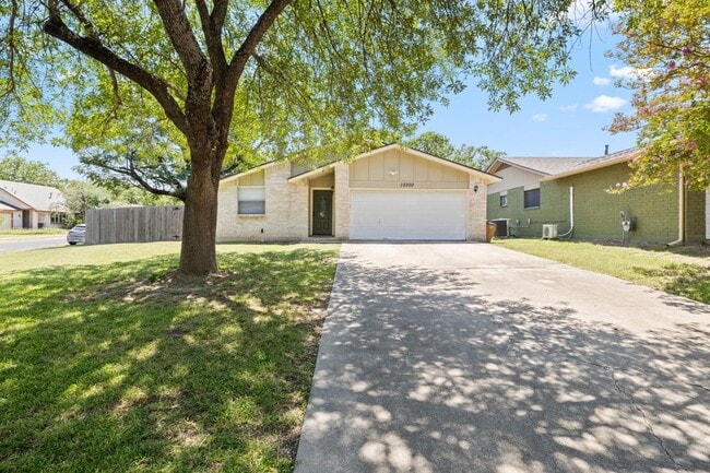 Building Photo - 10300 Rutland Village E