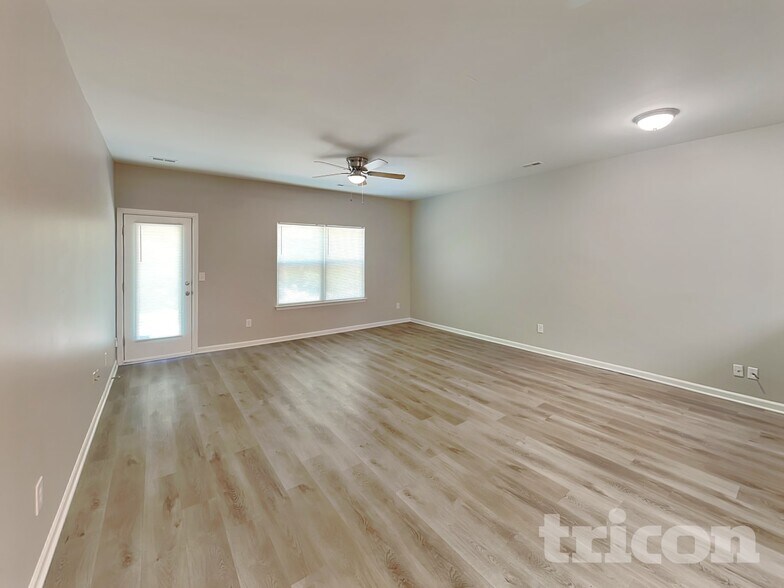 Building Photo - 7514 Mary Jo Helms Dr