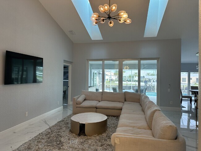 Building Photo - Gulf Cove Community