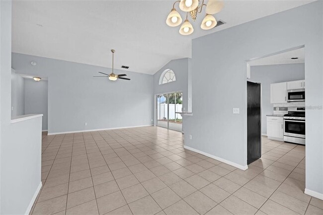 Building Photo - 7712 Water Oak Ct