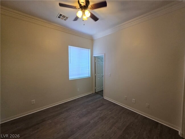 Building Photo - 9338 Wilderness Glen Ave