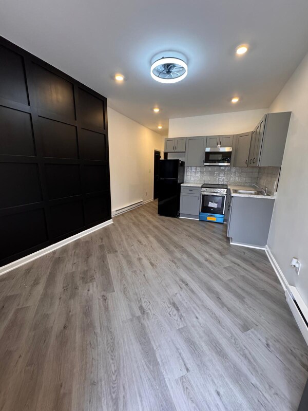 Building Photo - 4921 Haverford Ave