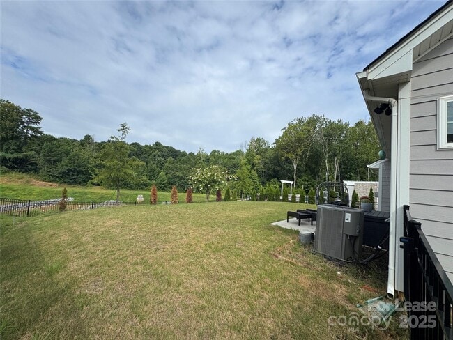 Building Photo - 23109 Maple Branch Dr