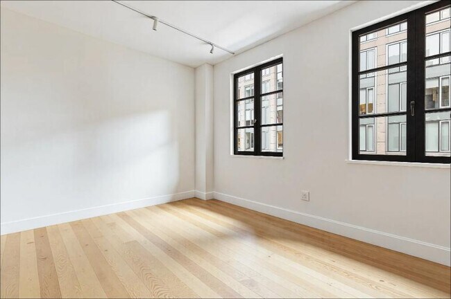 Building Photo - 0 bedroom in New York NY 10001