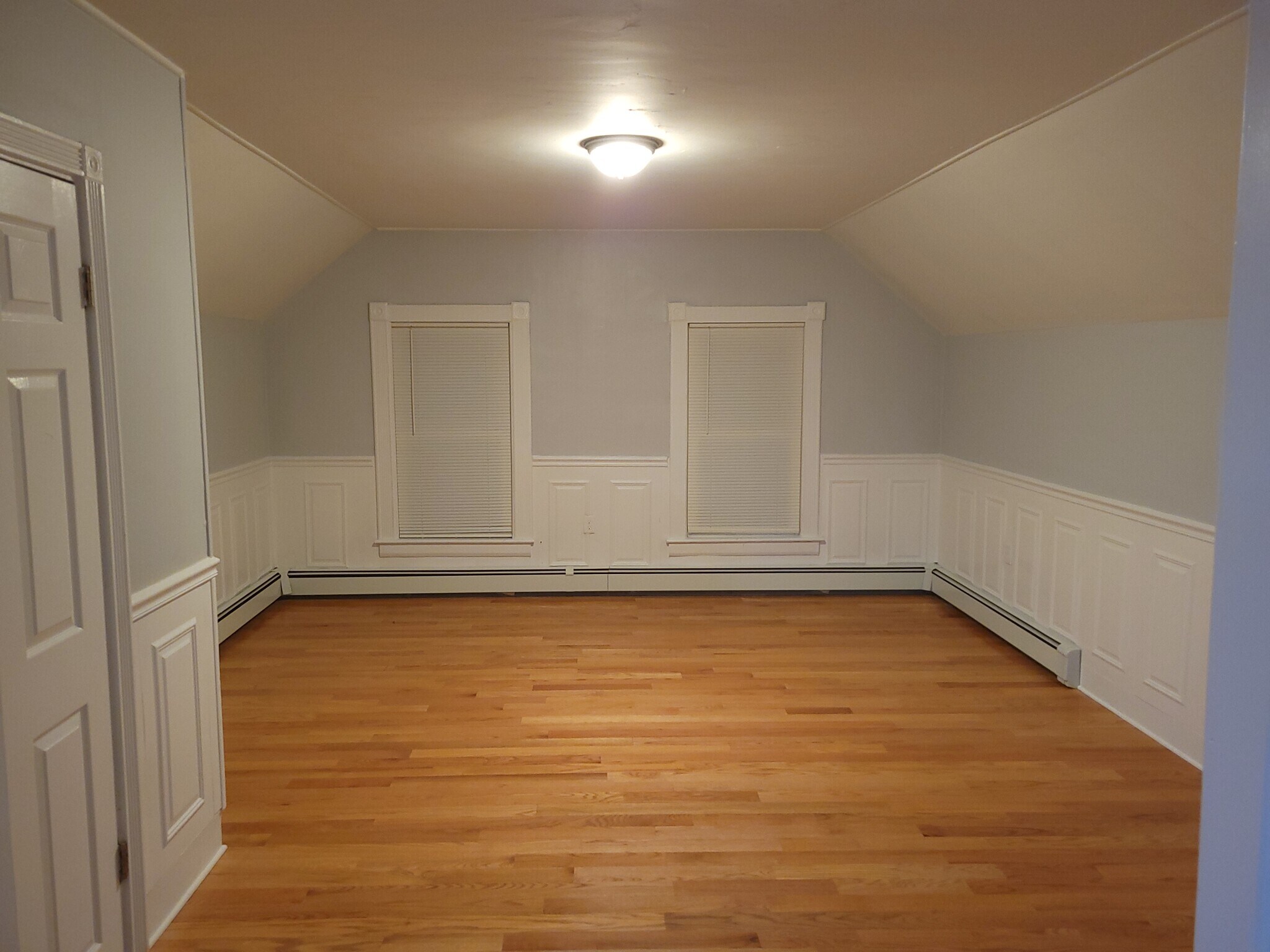 Living Room - 281 Ash St