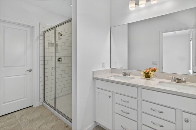 Building Photo - 37823 Solis Grande Dr