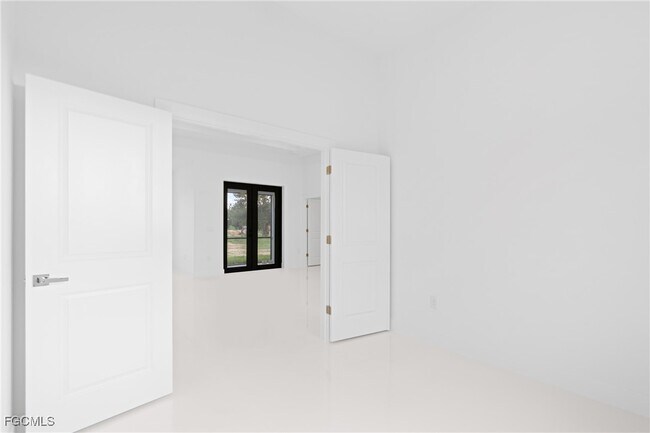 Building Photo - 2503 41st St W